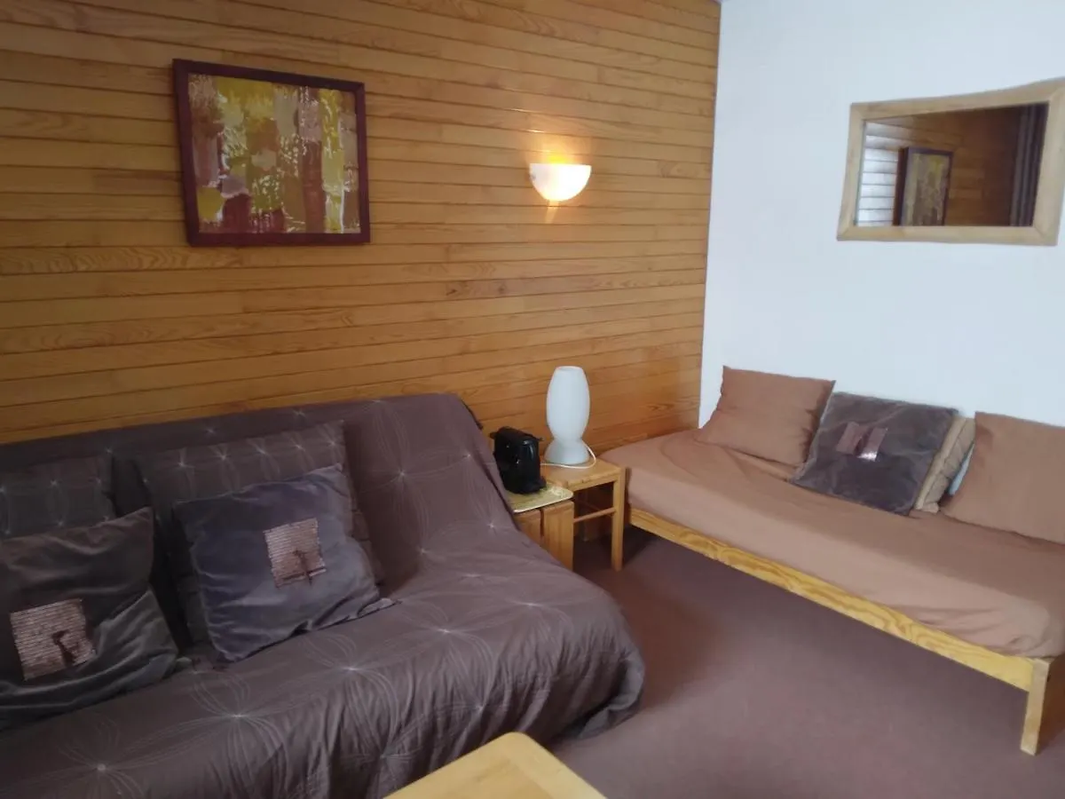Appartement Avec Parking, Pres Des Pistes - Fr-1-181-2728 La Plagne-Tarentaise Apartment